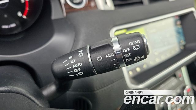 Land Rover Range Rover Evoque 2018 — photo 25