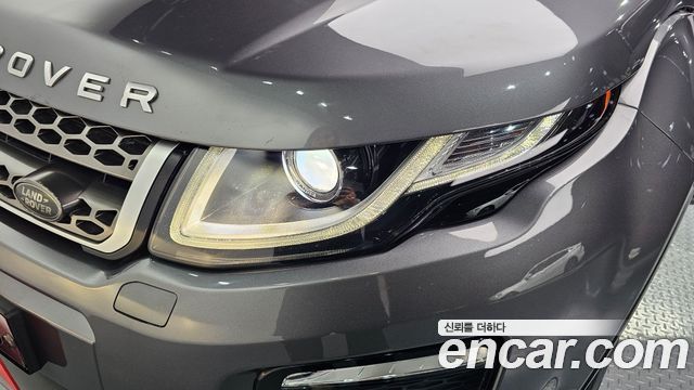 Land Rover Range Rover Evoque 2018 — photo 8