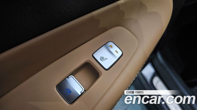 Hyundai Santafe 2021 — photo 25