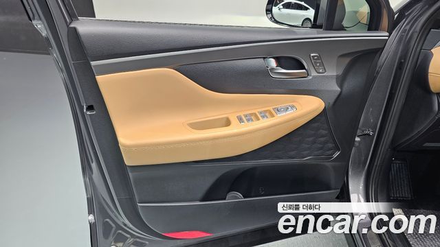 Hyundai Santafe 2021 — photo 14