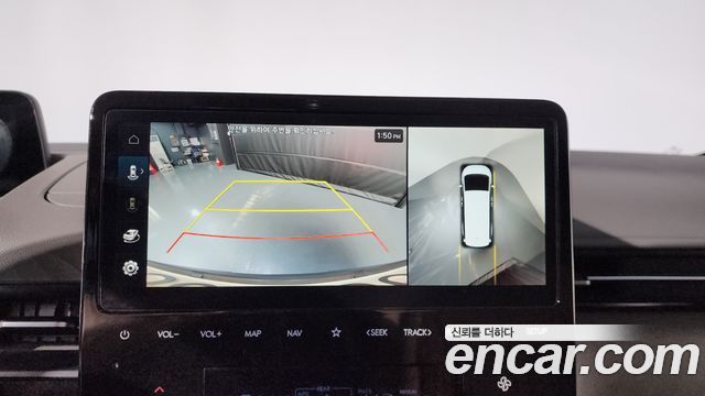 Hyundai Staria 2023 — photo 14