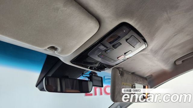 Hyundai Staria 2023 — photo 17