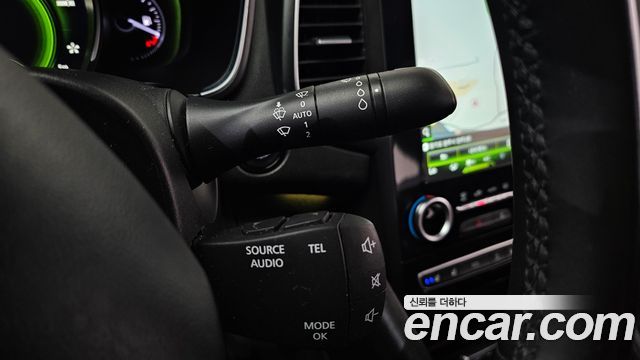 Renault Korea SM6 2016 — photo 16