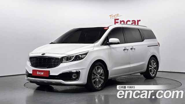 Kia Canival 2016 — photo 1
