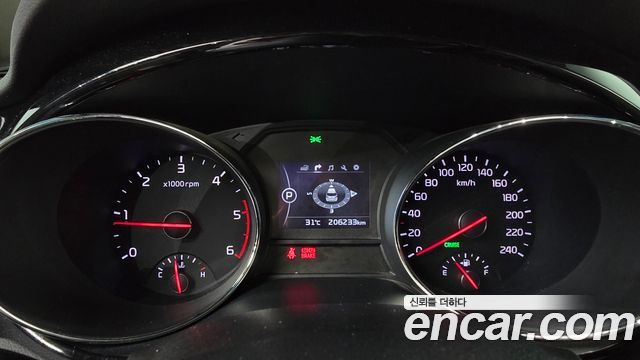 Kia Canival 2016 — photo 8