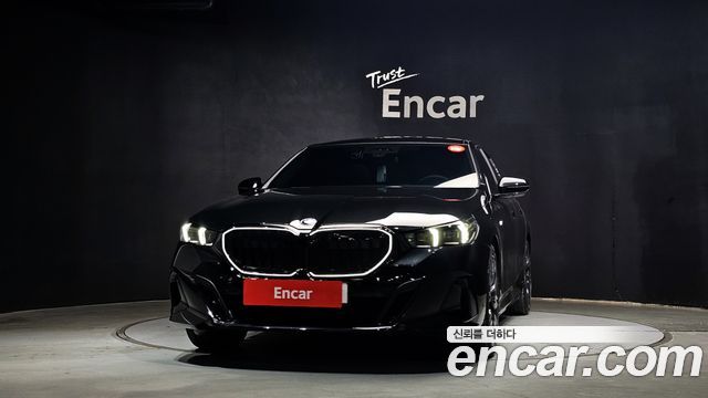 BMW 5-Series 2026 — photo 3