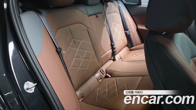 BMW 5-Series 2026 — photo 16