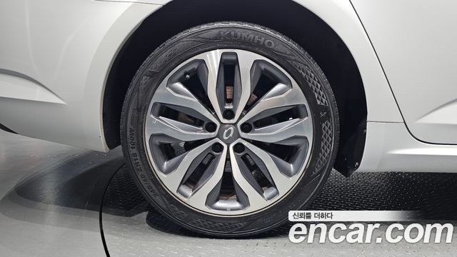 Renault Korea SM6 2016 — photo 5