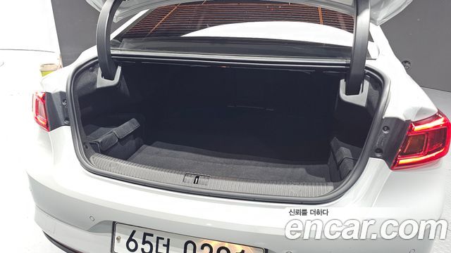 Renault Korea SM6 2016 — photo 19