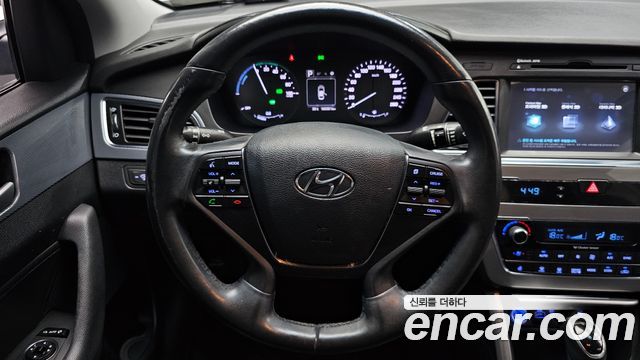 Hyundai Sonata 2015 — photo 18