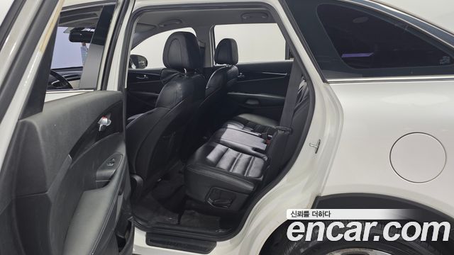 Kia Sorento 2016 — photo 17