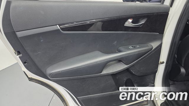 Kia Sorento 2016 — photo 15