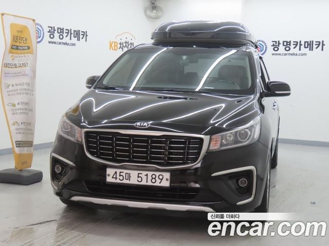 Kia Canival 2019 — photo 2