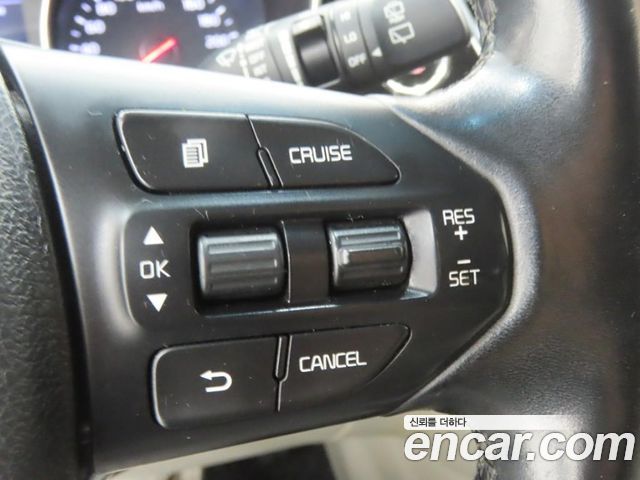 Kia Canival 2019 — photo 18