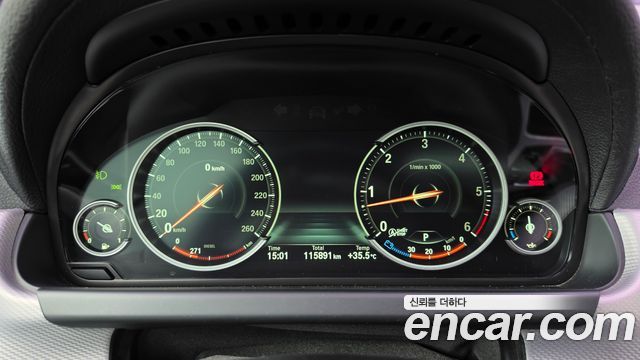 BMW 6-Series 2016 — photo 8