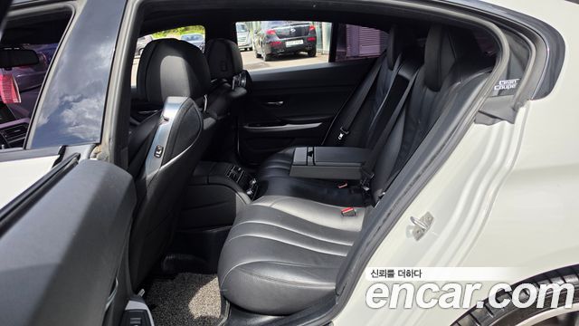 BMW 6-Series 2016 — photo 11