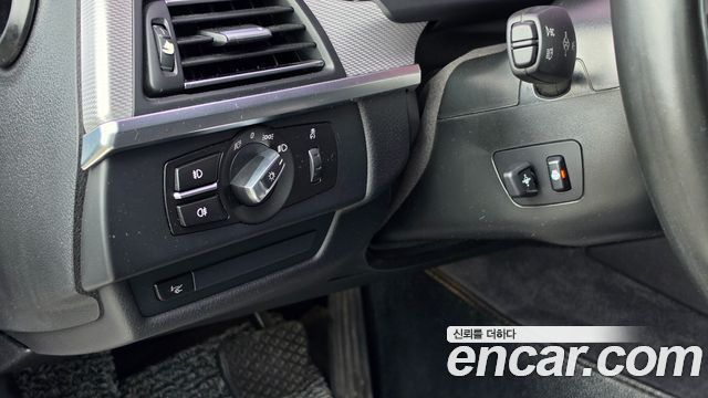 BMW 6-Series 2016 — photo 15