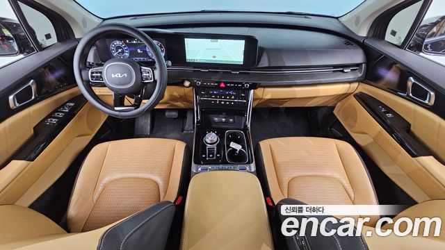 Kia Canival 2023 — photo 7