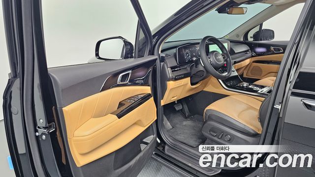 Kia Canival 2023 — photo 10