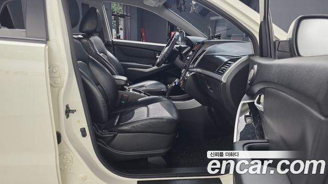 KG Mobility KORANDO 2014 — photo 11