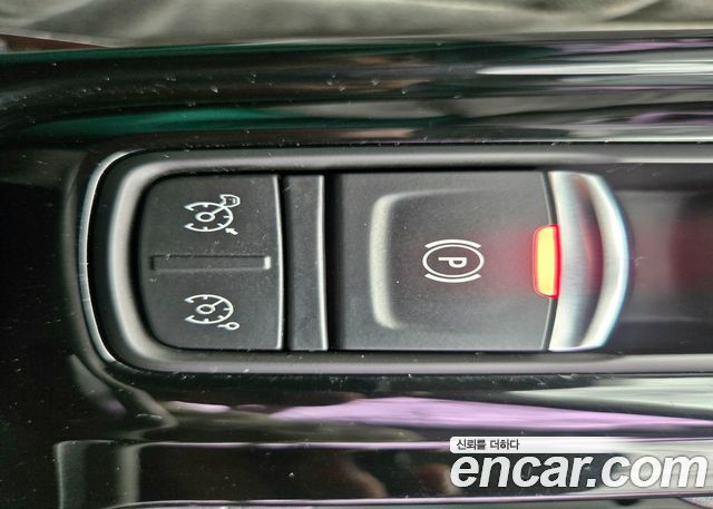 Renault Korea SM6 2017 — photo 17