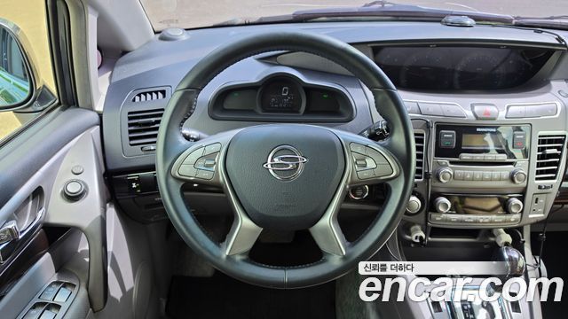 KG Mobility KORANDO 2016 — photo 15