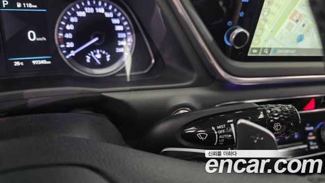 Hyundai Sonata 2023 — photo 17