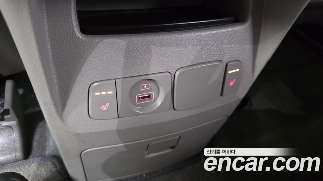 Kia Canival 2020 — photo 20