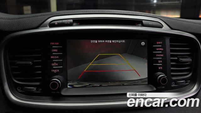 Kia Sorento 2016 — photo 15