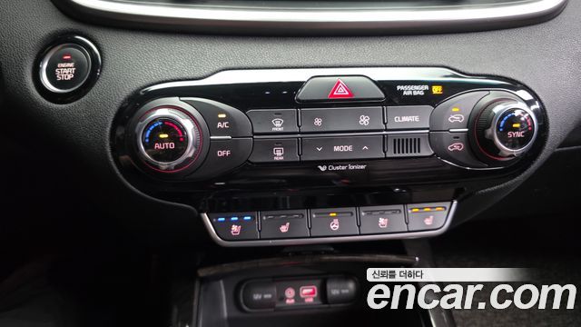 Kia Sorento 2016 — photo 16