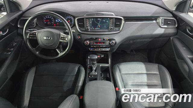 Kia Sorento 2019 — photo 10