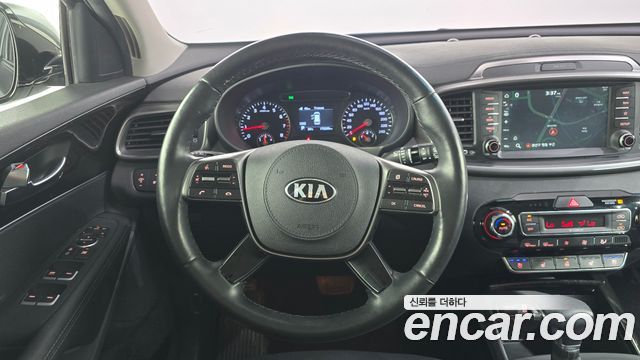 Kia Sorento 2019 — photo 21