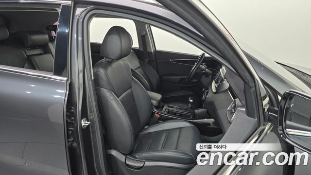 Kia Sorento 2019 — photo 16