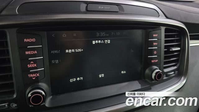 Kia Sorento 2019 — photo 30