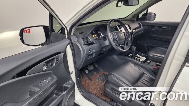 Honda Pilot 2017 — photo 13