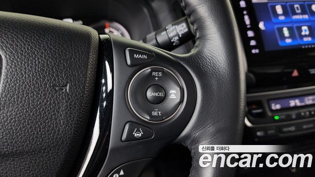 Honda Pilot 2017 — photo 21