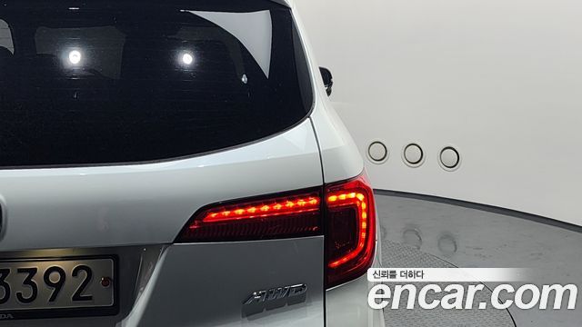 Honda Pilot 2017 — photo 9