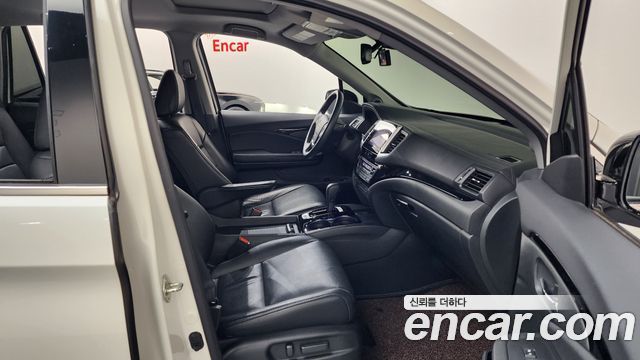 Honda Pilot 2017 — photo 16