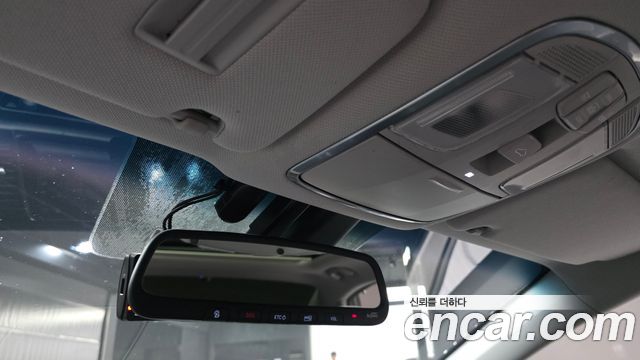 Hyundai Sonata 2018 — photo 17