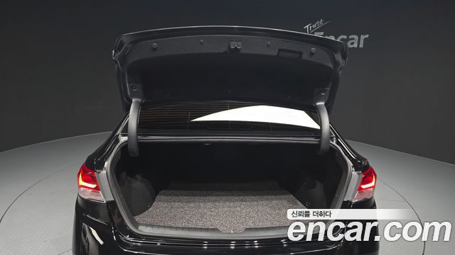 Hyundai Sonata 2018 — photo 20