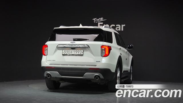 Ford Explorer 2020 — photo 4