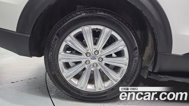 Ford Explorer 2020 — photo 5