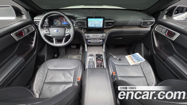 Ford Explorer 2020 — photo 10