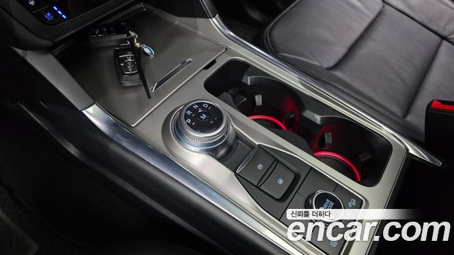 Ford Explorer 2020 — photo 12