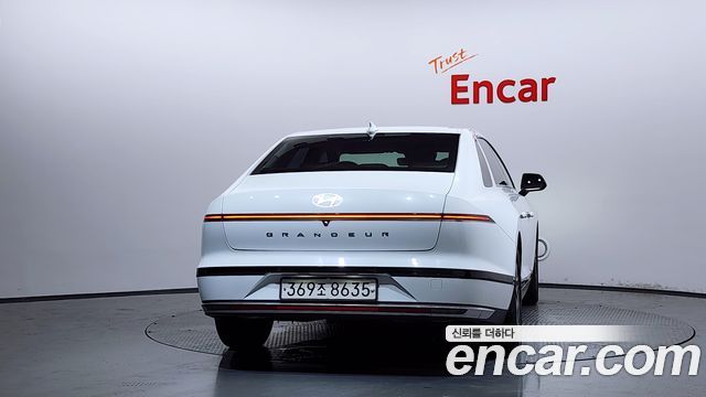 Hyundai Grandeur 2023 — photo 4