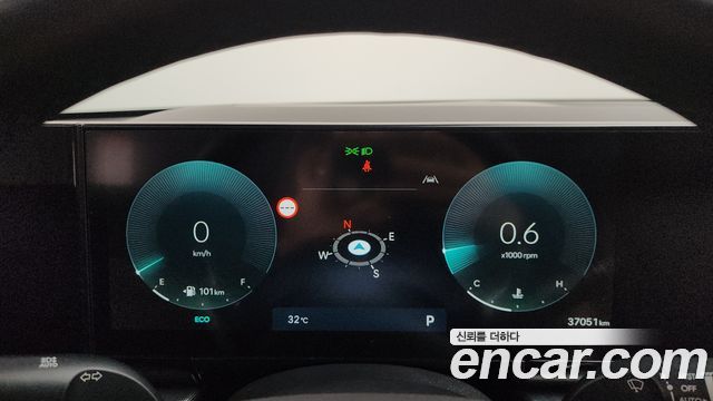 Hyundai Grandeur 2023 — photo 8