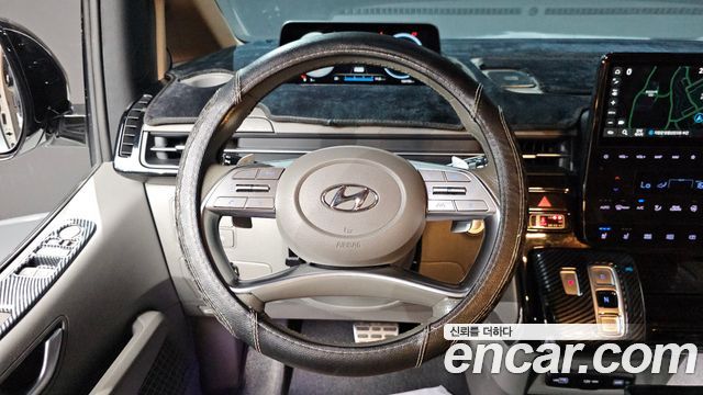 Hyundai Staria 2022 — photo 13
