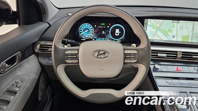Hyundai Nexo 2023 — photo 18