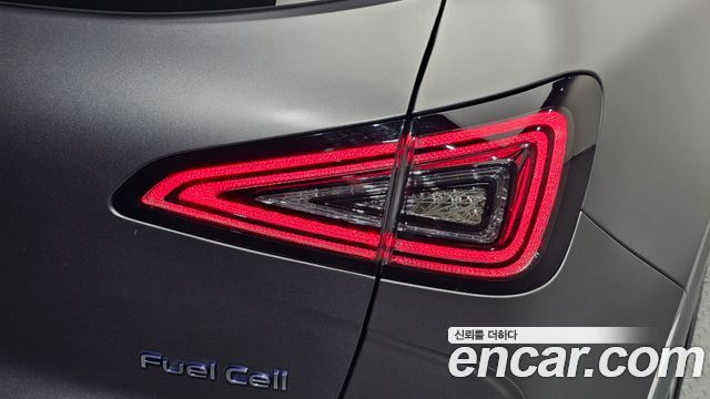 Hyundai Nexo 2023 — photo 9