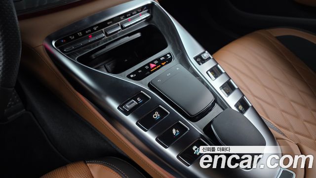 Mercedes-Benz AMG GT 2023 — photo 26
